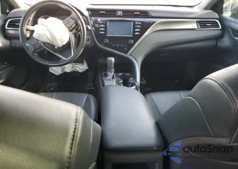 2018 Toyota Camry L из США, поврежденный, VIN 4T1B11HK5JU554822